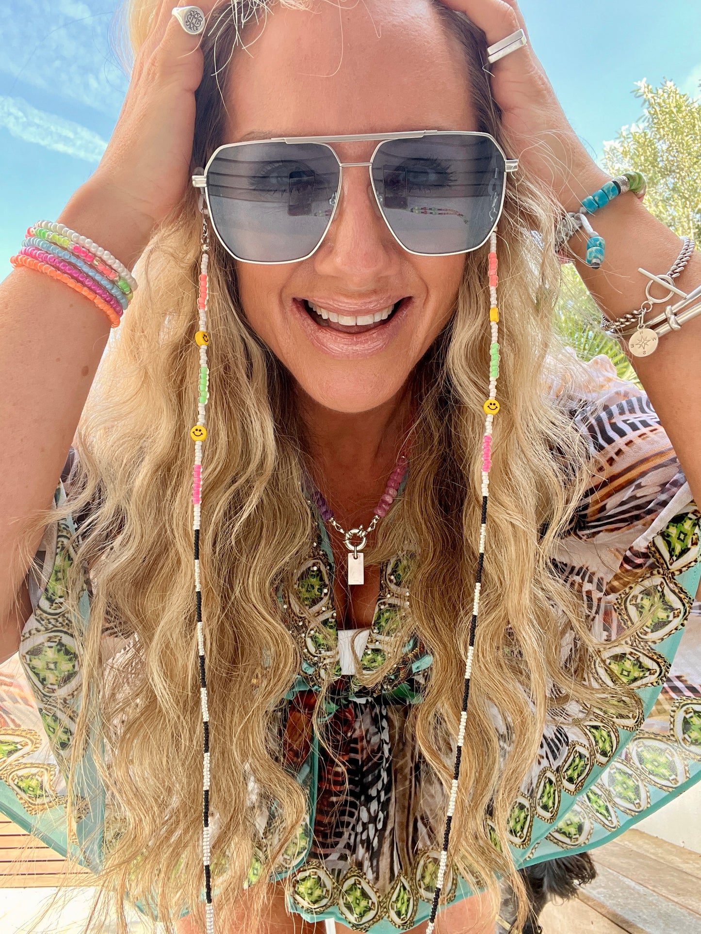 Tiny Smiley Glasses Chain