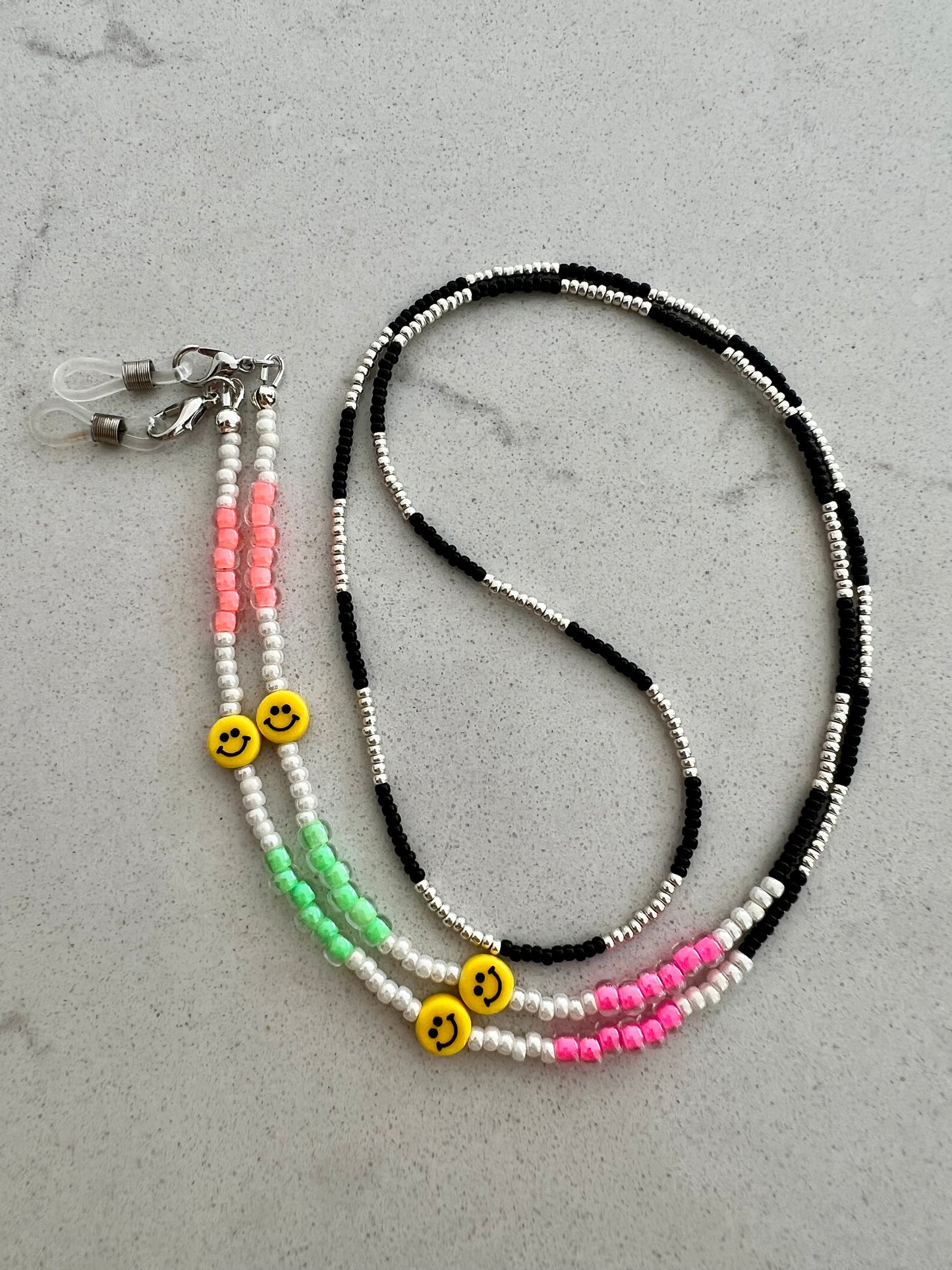 Tiny Smiley Glasses Chain