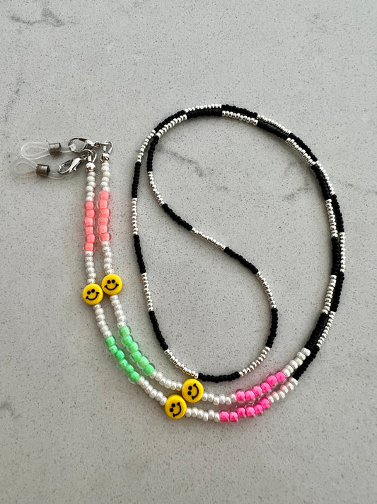 Tiny Smiley Glasses Chain