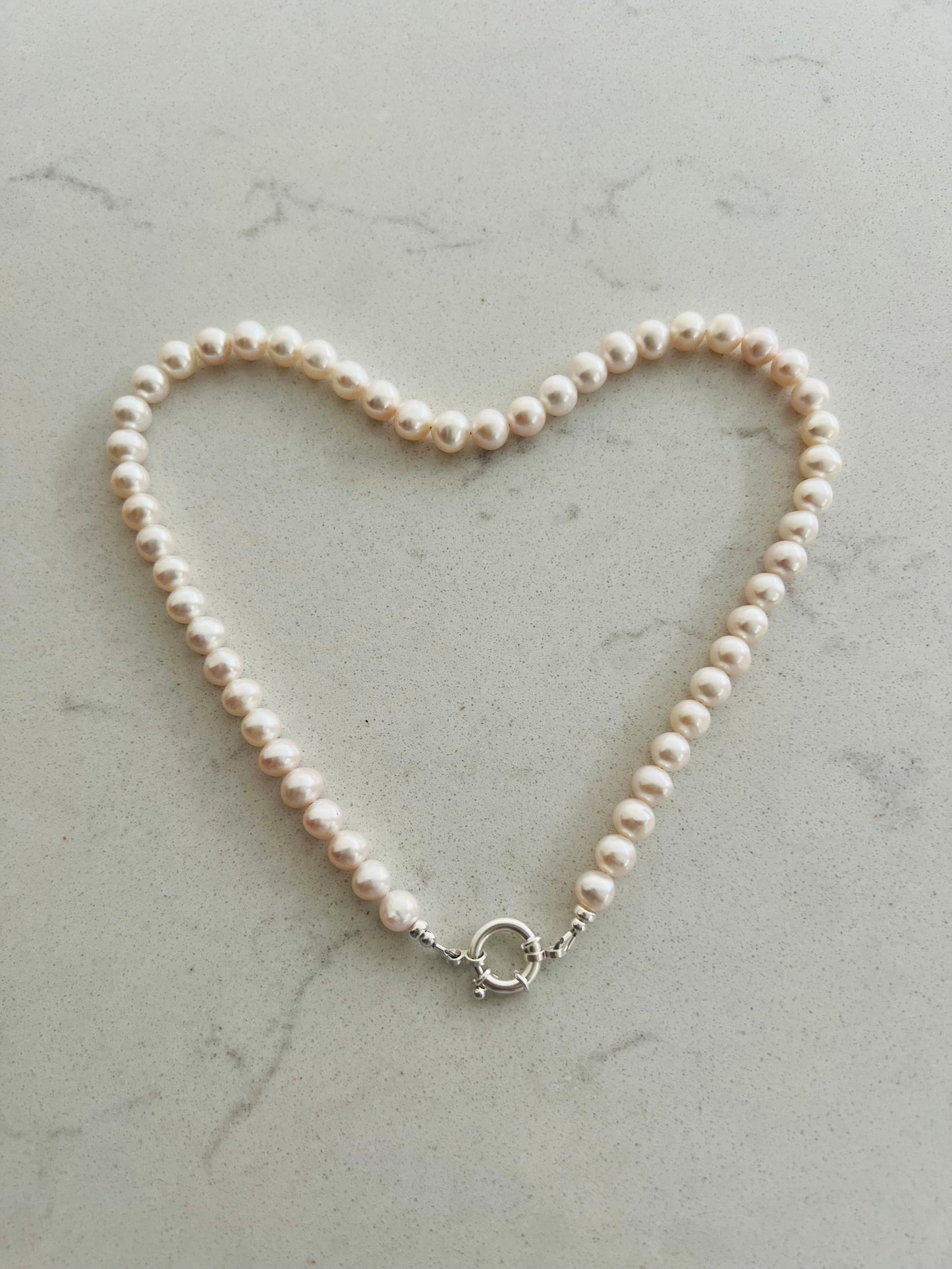 Pearl Necklace with Bolt Clasp