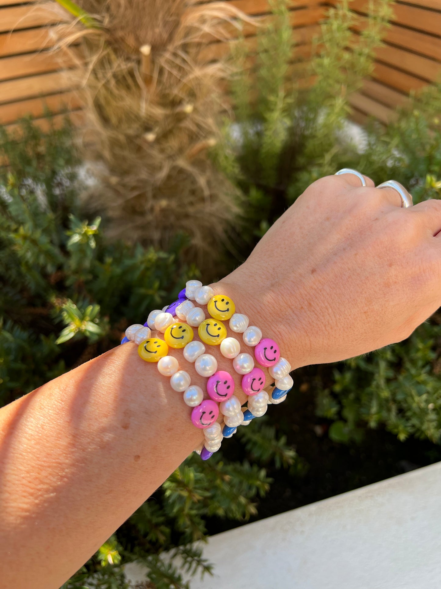 Smartie Smiley Necklace & Bracelet Set