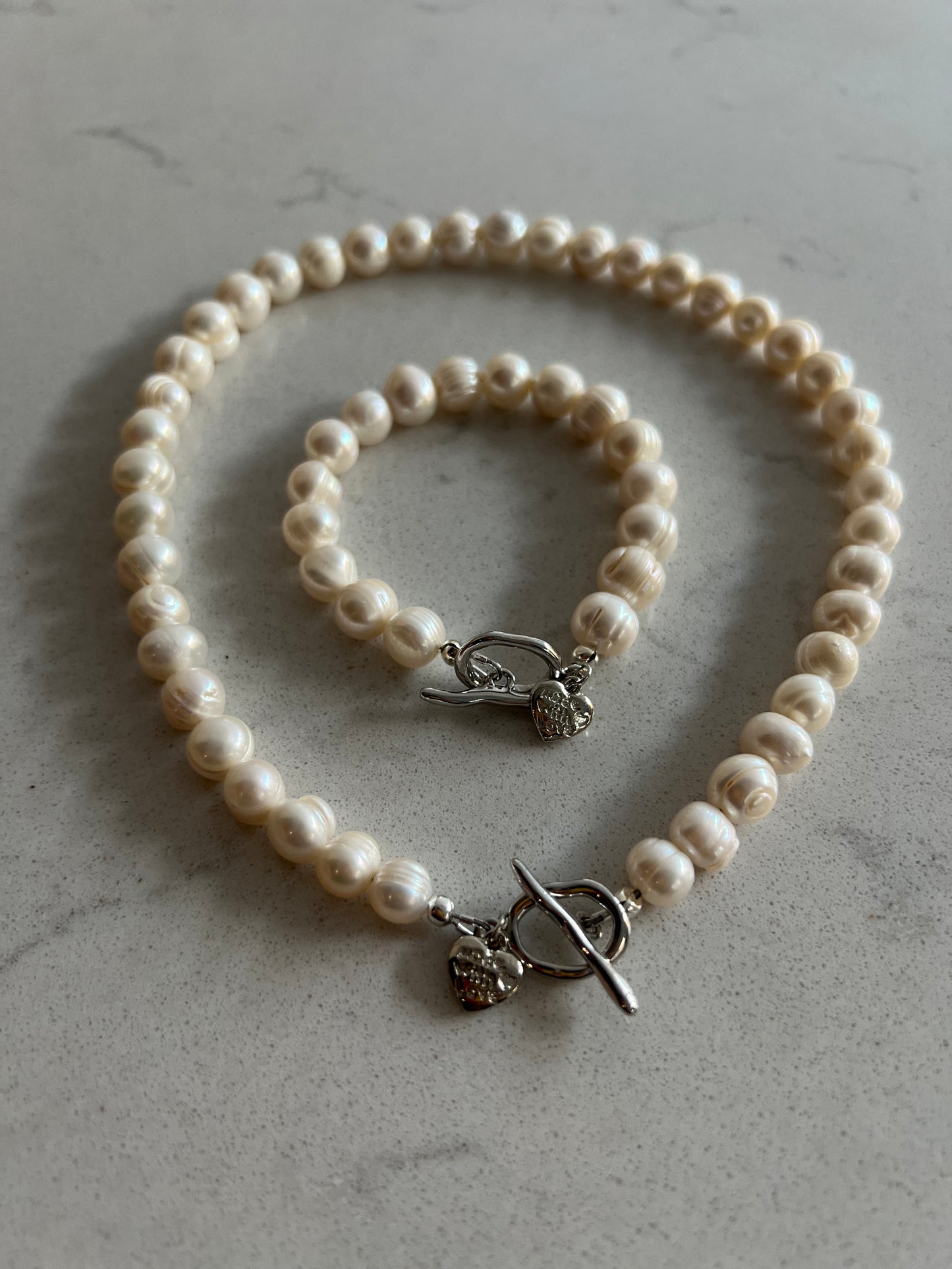 Marilyn Freshwater Pearl  Necklace & Bracelet Set 🤍🤍