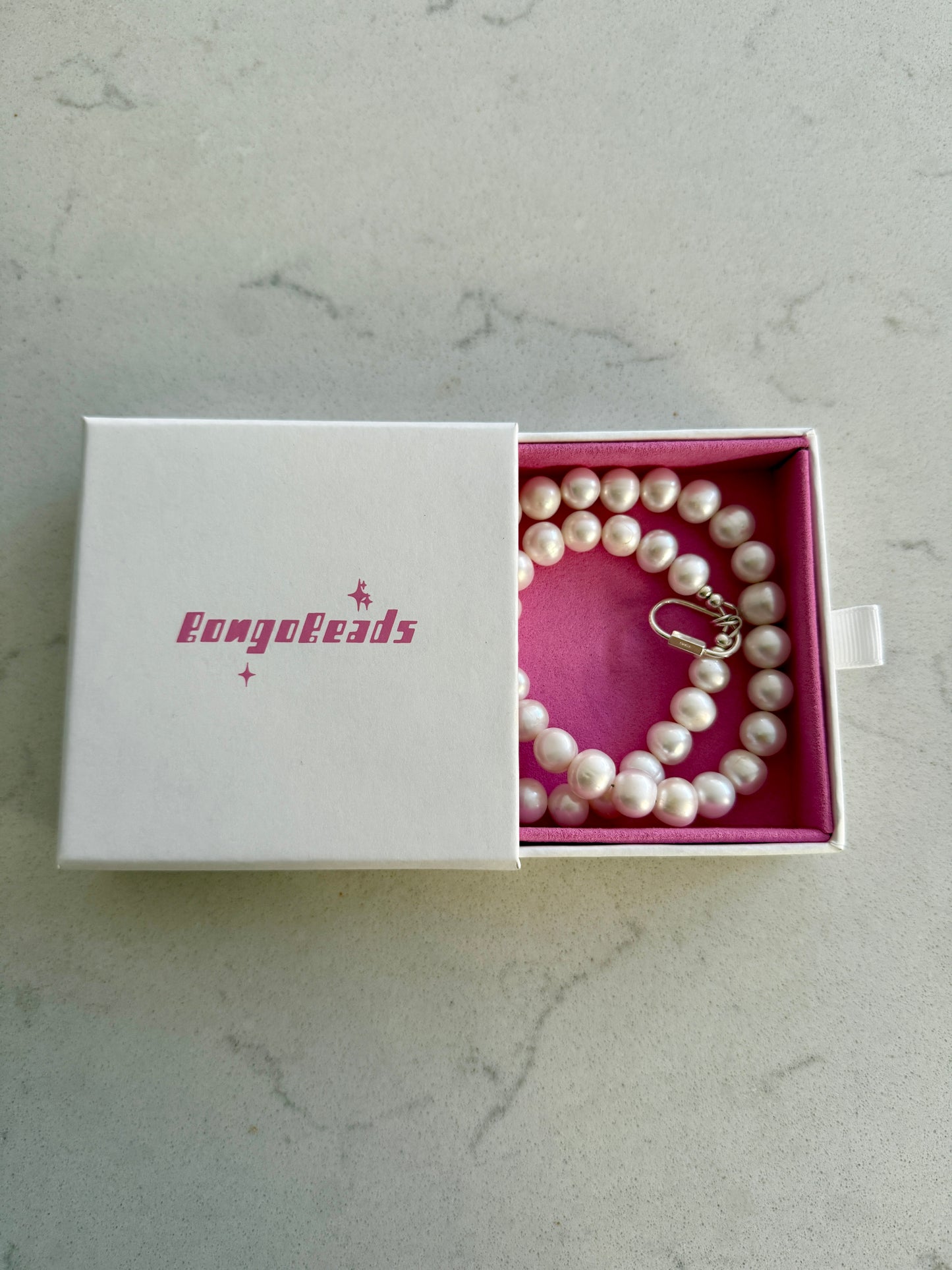 Chunky Pearl Necklace with Oval Carabiner Clasp