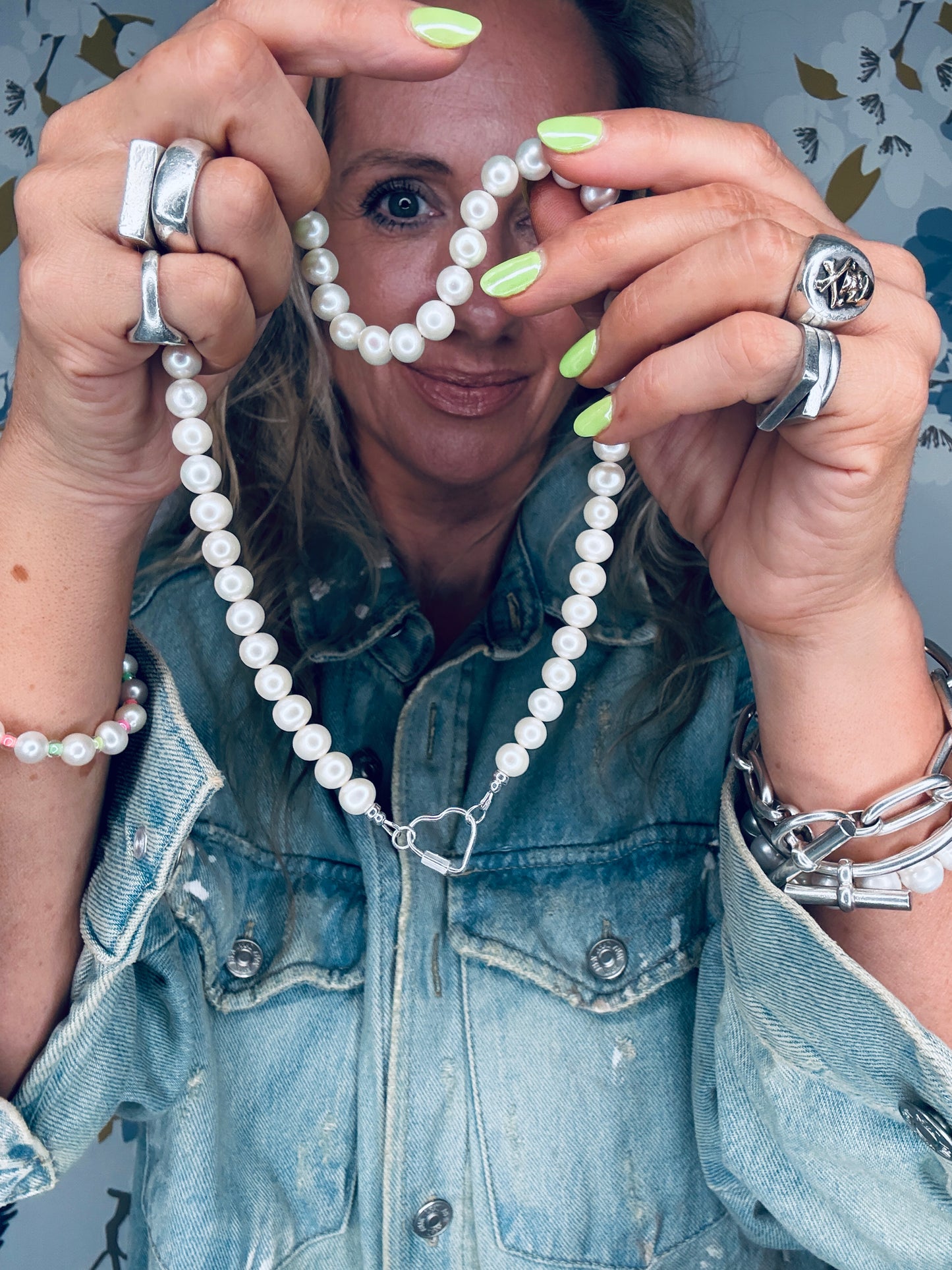 Pearl Necklace with Heart Carabiner Clasp