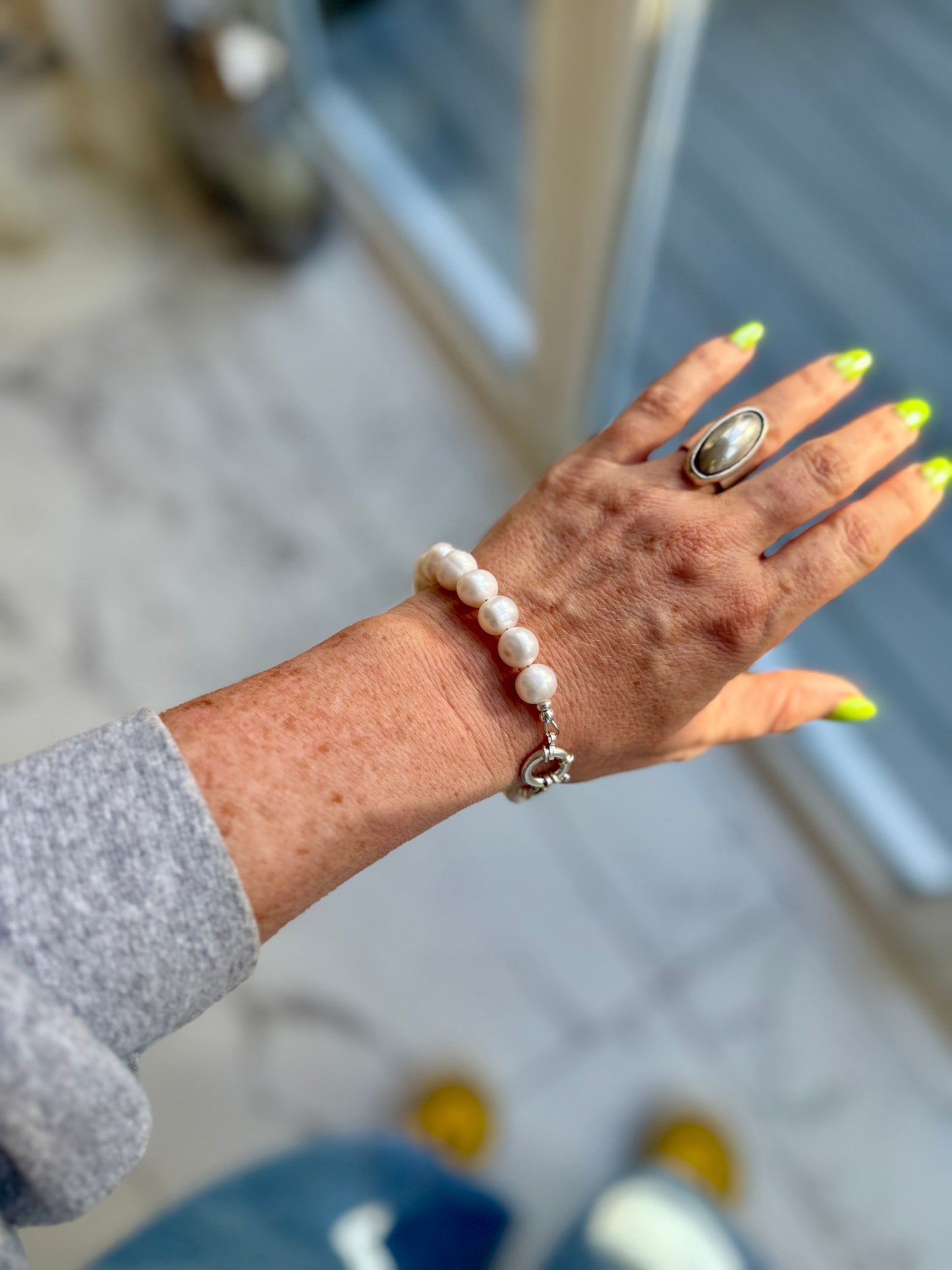 Chunky Pearl Bracelet with Sterling Silver Bolt Clasp