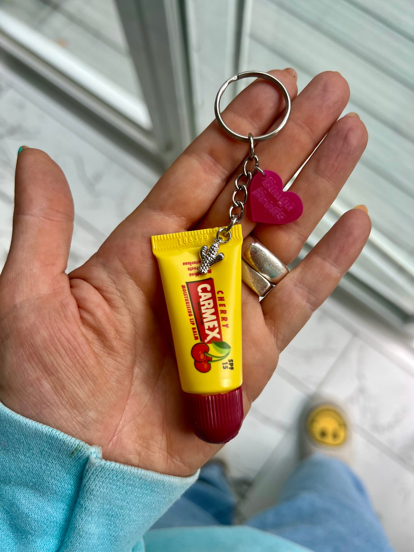 Carmex Lip Balm Key Ring (Cherry Flavour)