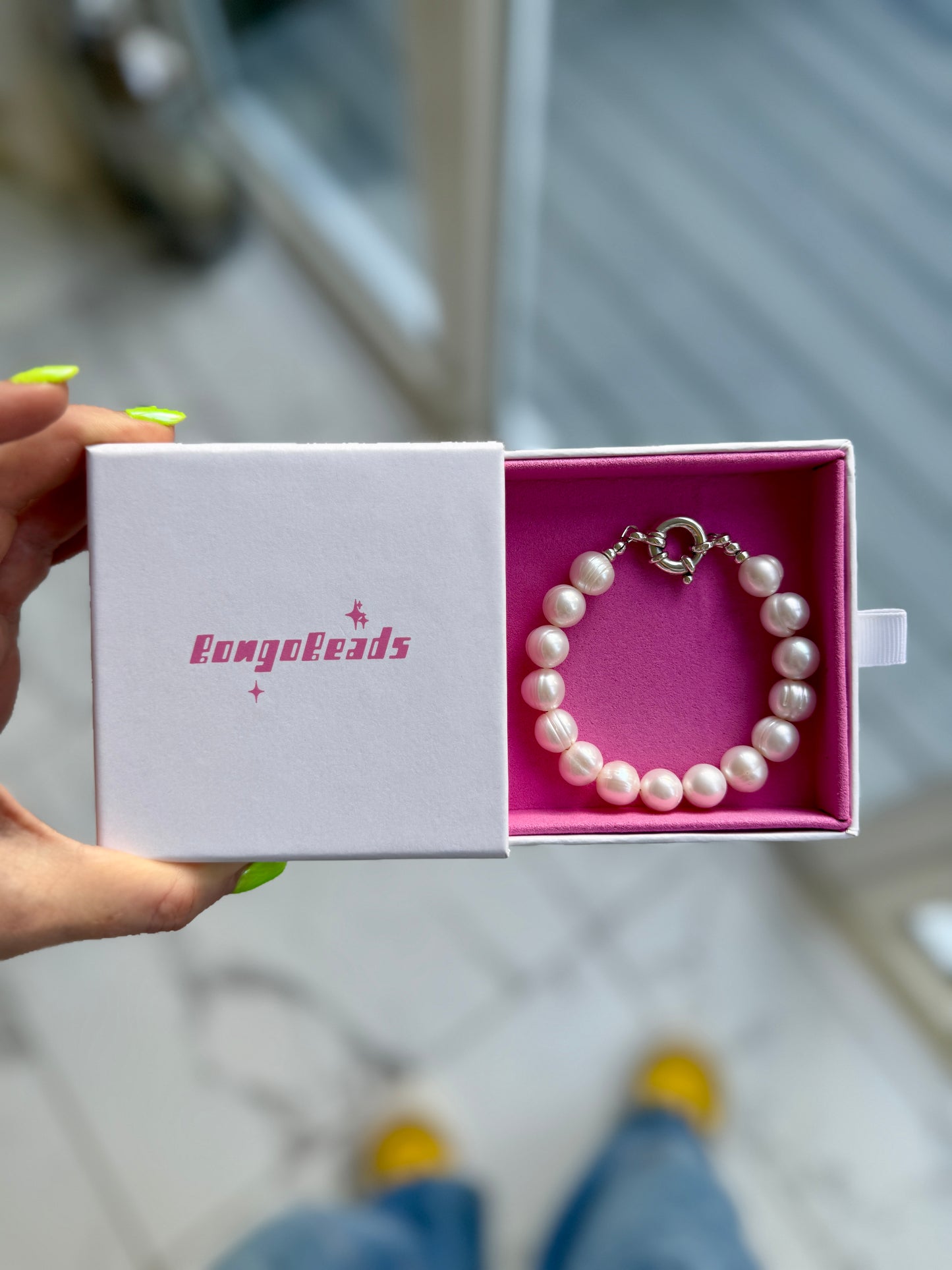 XL Chunky Pearl Bracelet with Sterling Silver Bolt Clasp