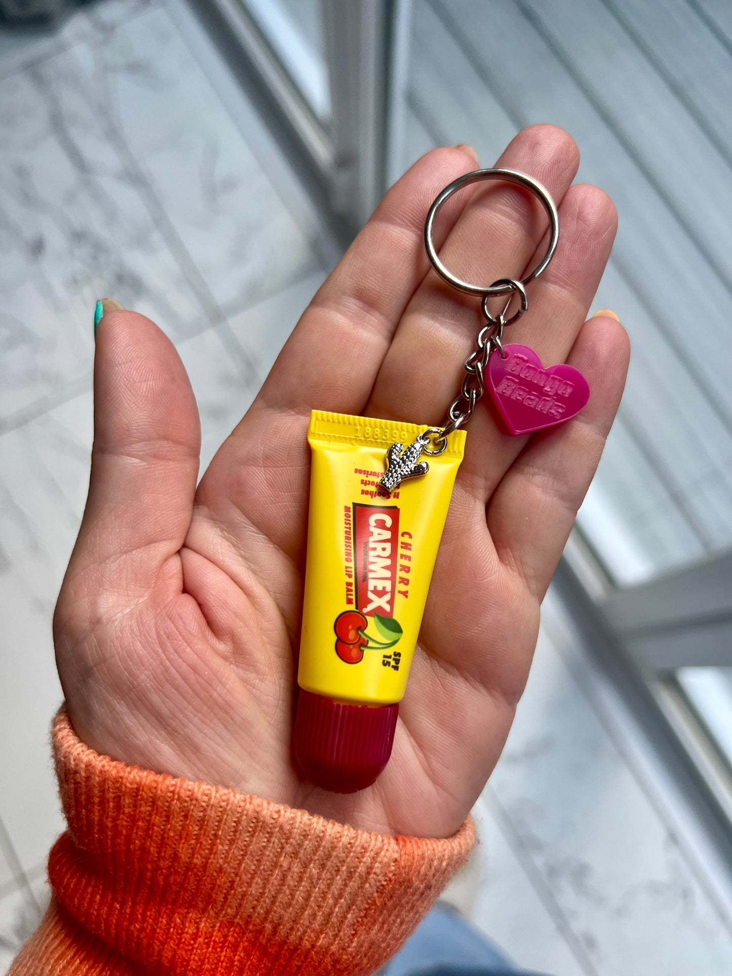 Carmex Lip Balm Key Ring (Cherry Flavour)