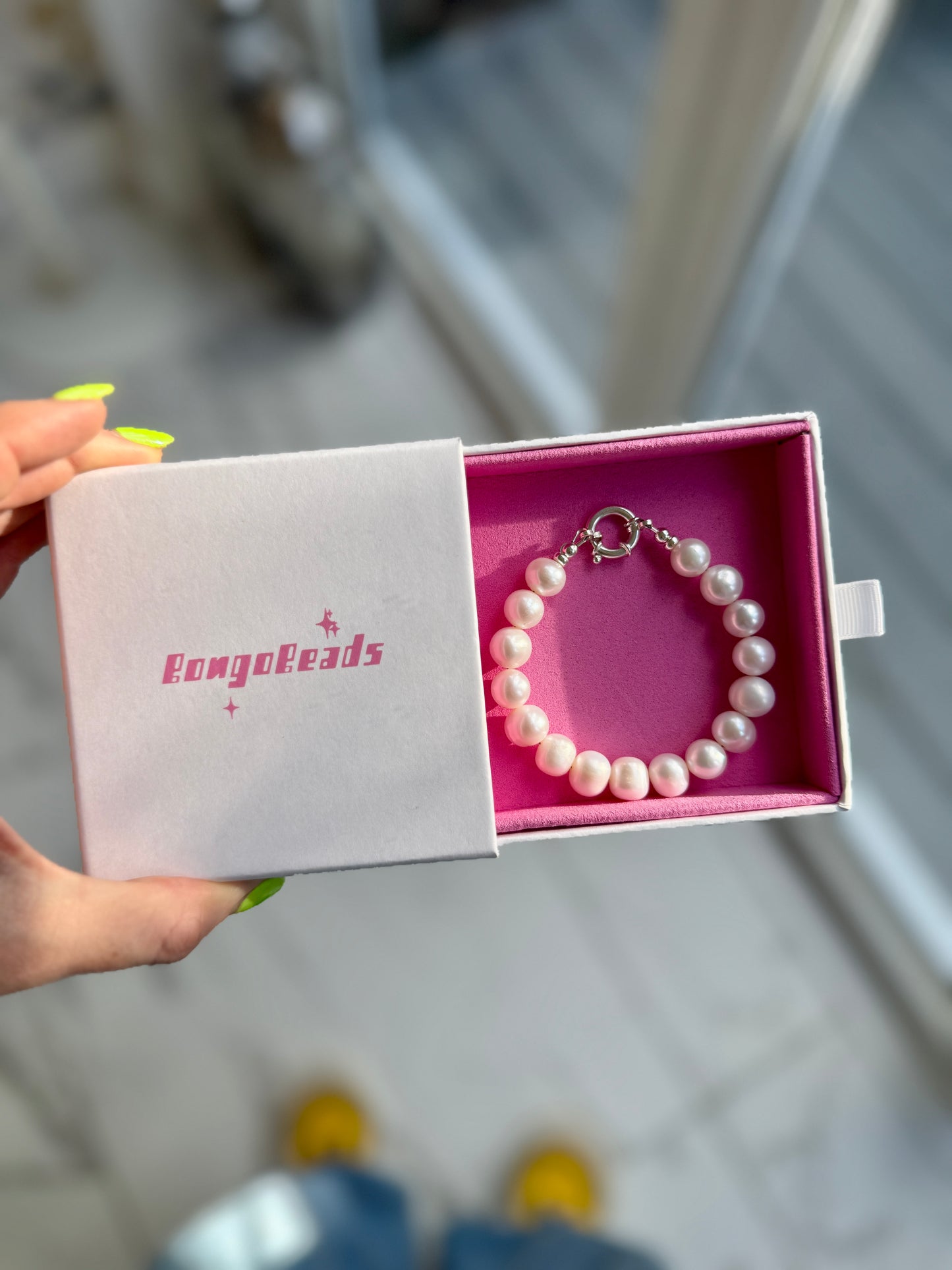 Chunky Pearl Bracelet with Sterling Silver Bolt Clasp