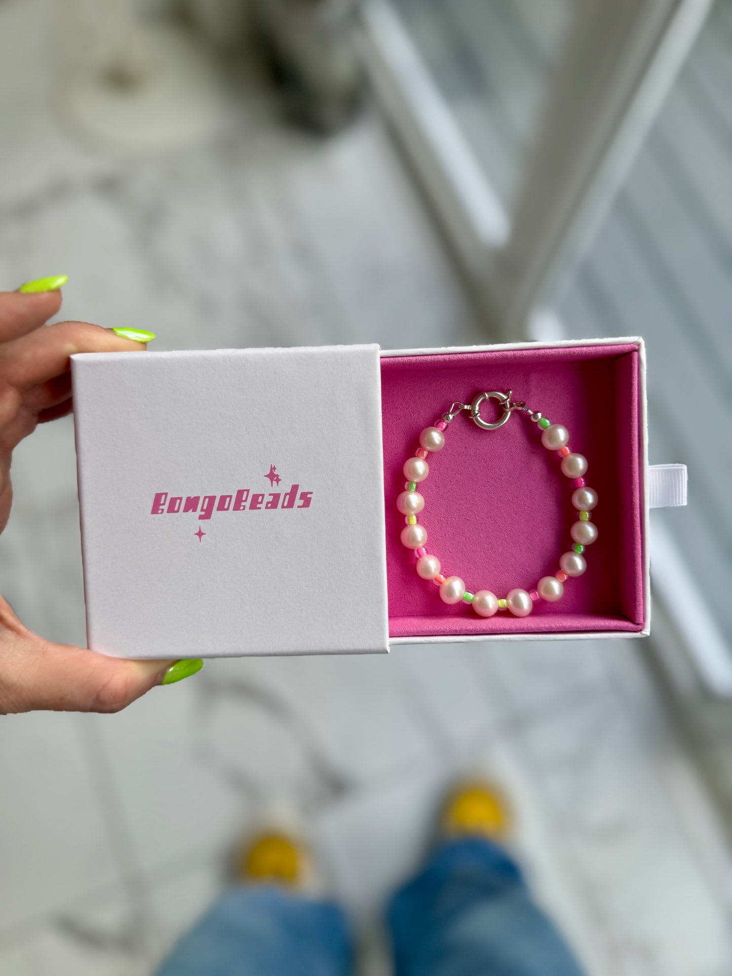 Neon Freshwater Pearl Bracelet