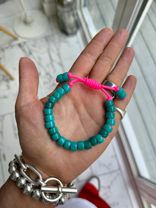 Teal Jade Forte Gemstone Bracelet
